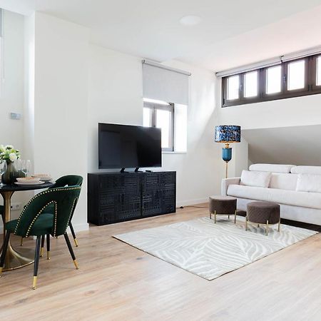 Suite 1907 Oviedo Collection Bagian luar foto